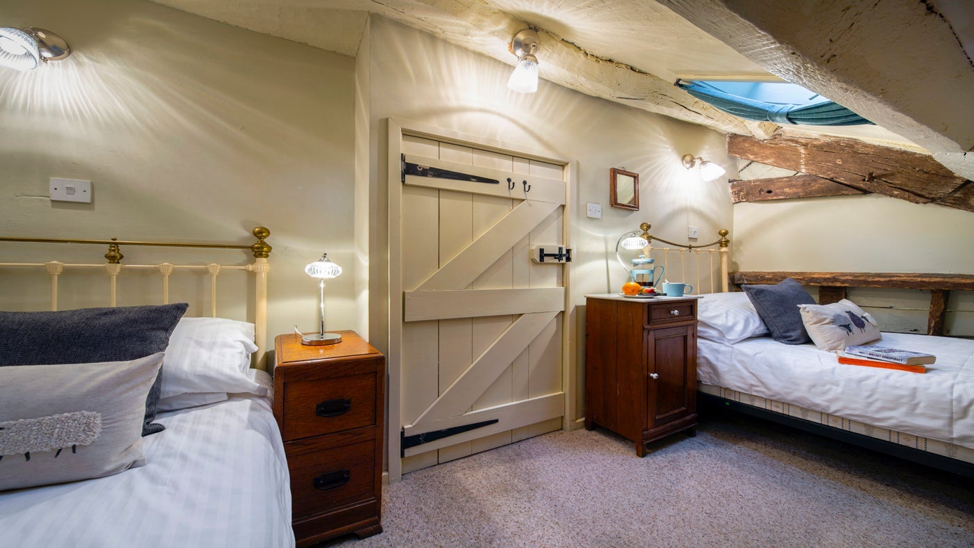 Twin bedroom at Braich Melyn, nr Dolgellau, Gwynedd