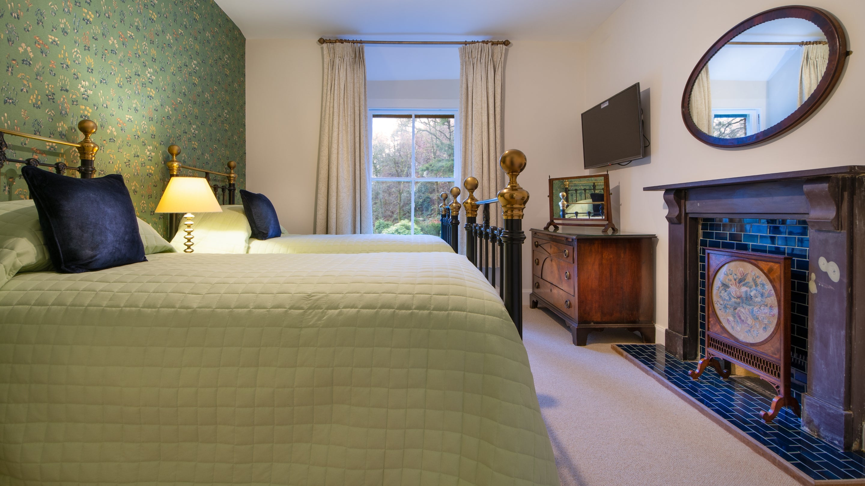 A twin bedroom at Craflwyn Hall, Gwynedd