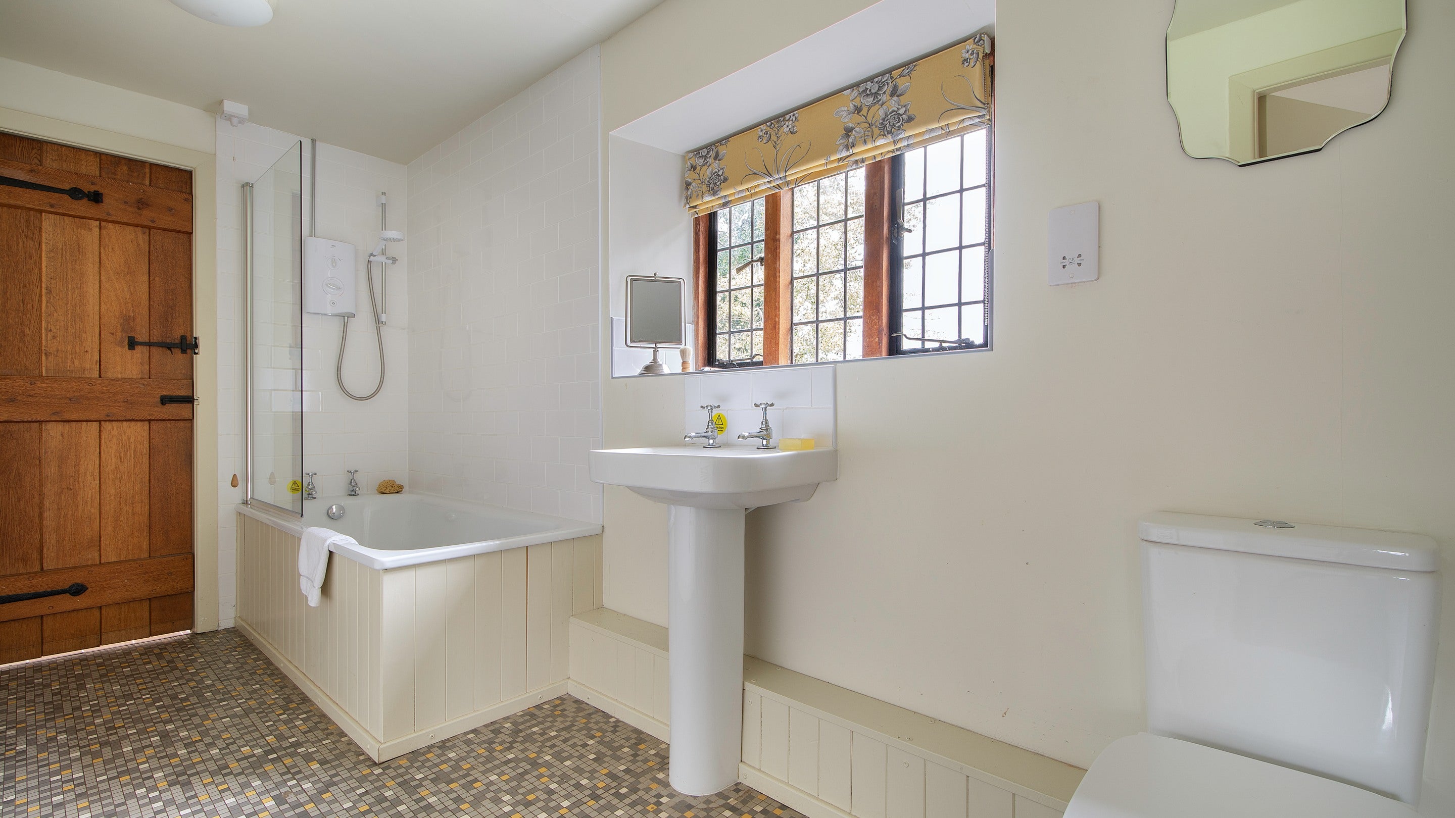 The bathroom at Cymryd, Conwy