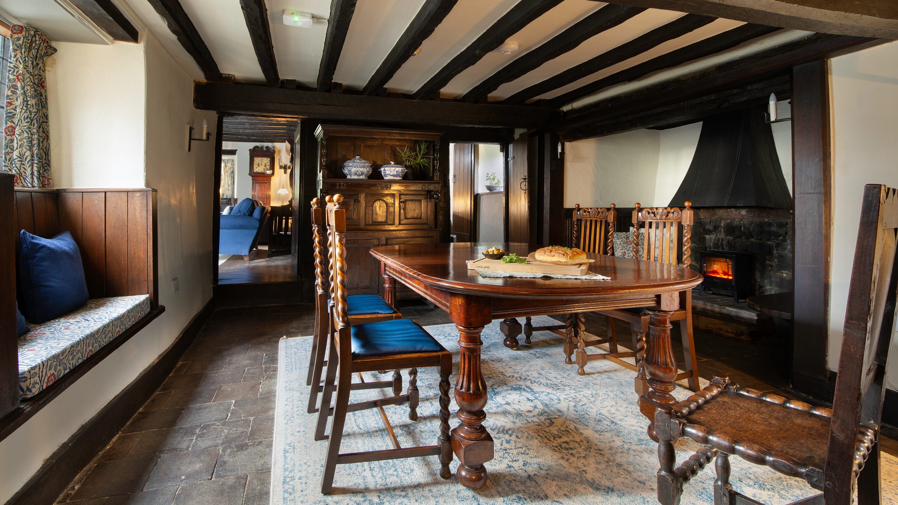 The dining room at Cymryd, Conwy