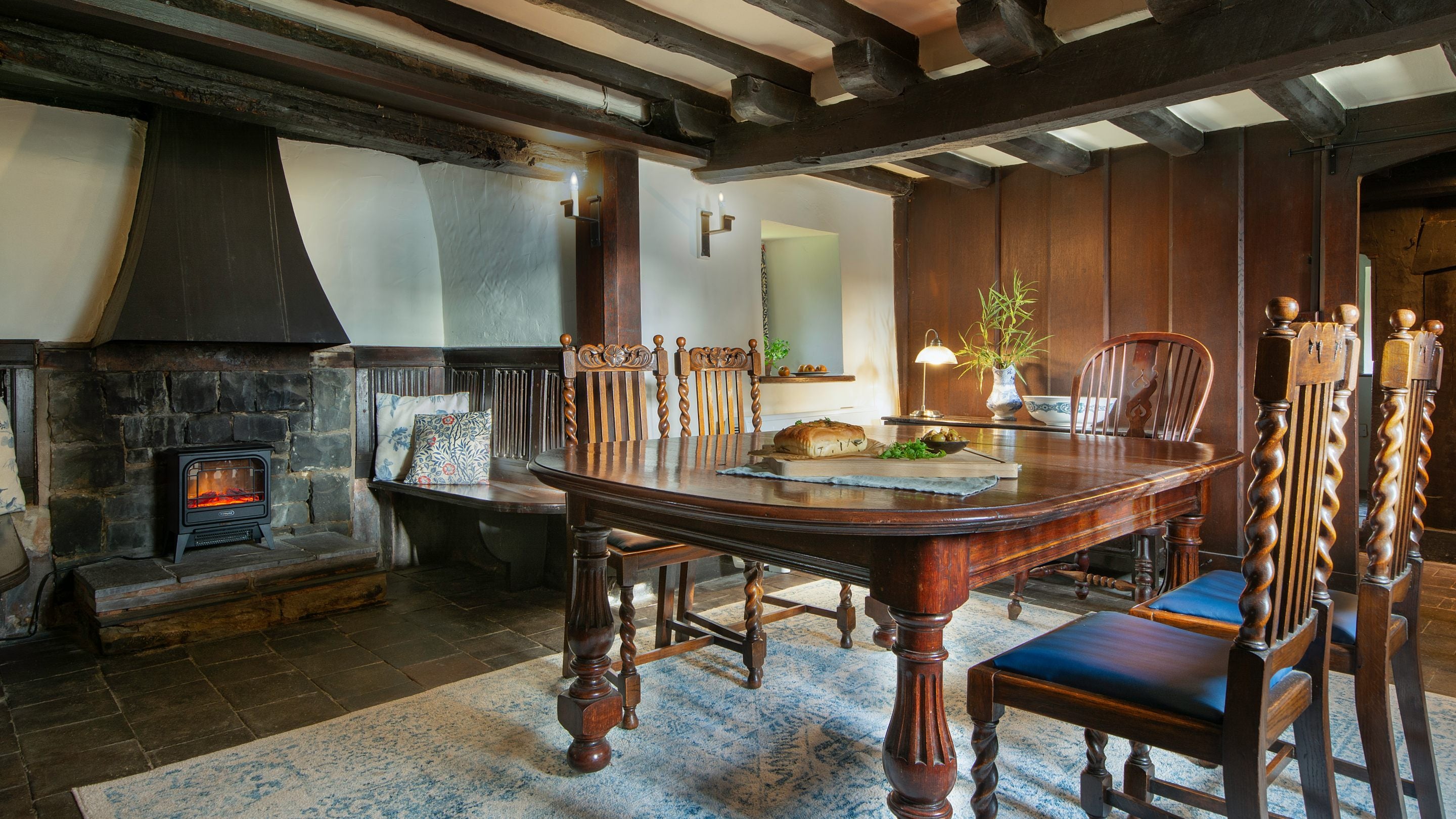 The dining room at Cymryd, Conwy