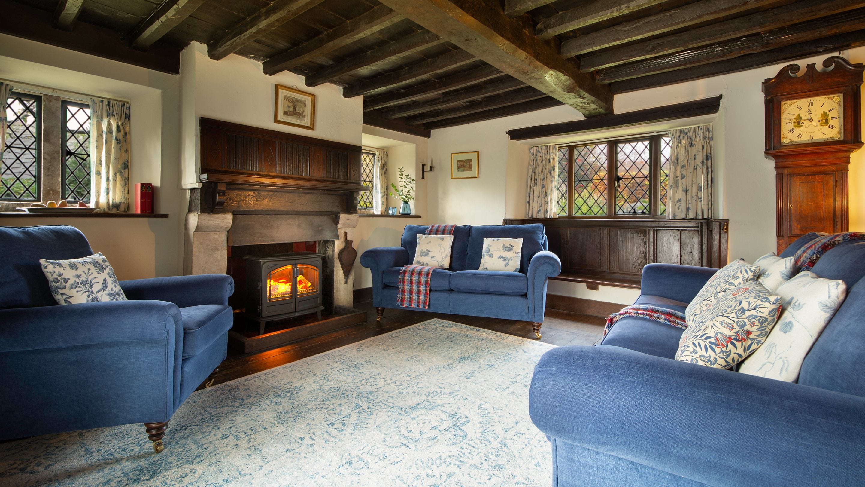 The sitting room at Cymryd, Conwy