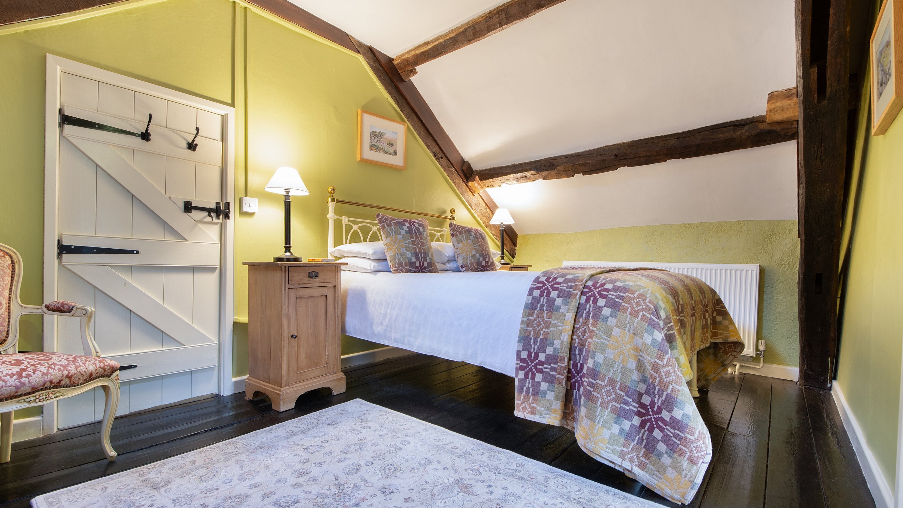 The walk-through double bedroom at Fron Dirion, Powys