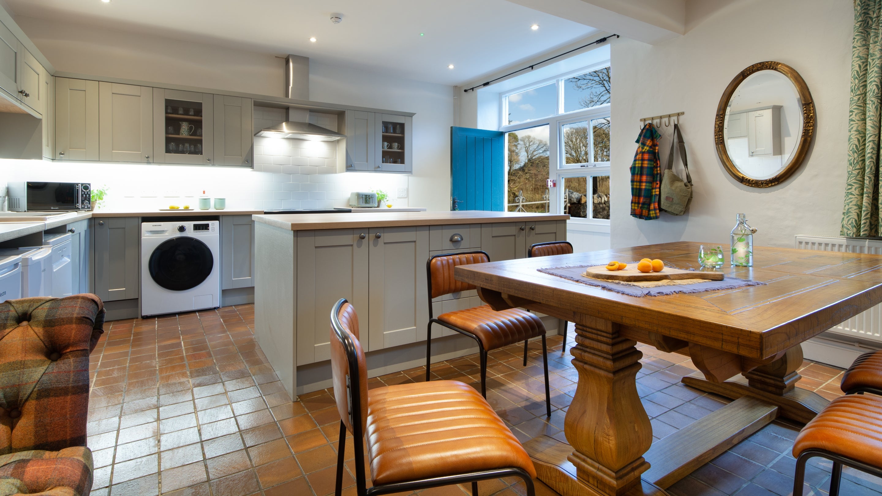 The kitchen and dining room at Llety Mawr, Gwynedd