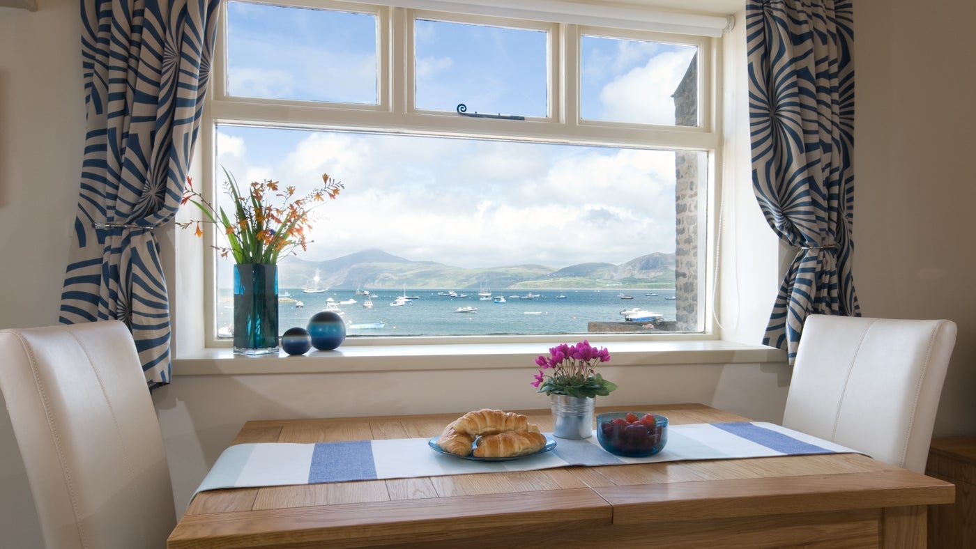 The dining area at Moryn, Morfa Nefyn, Gwynedd