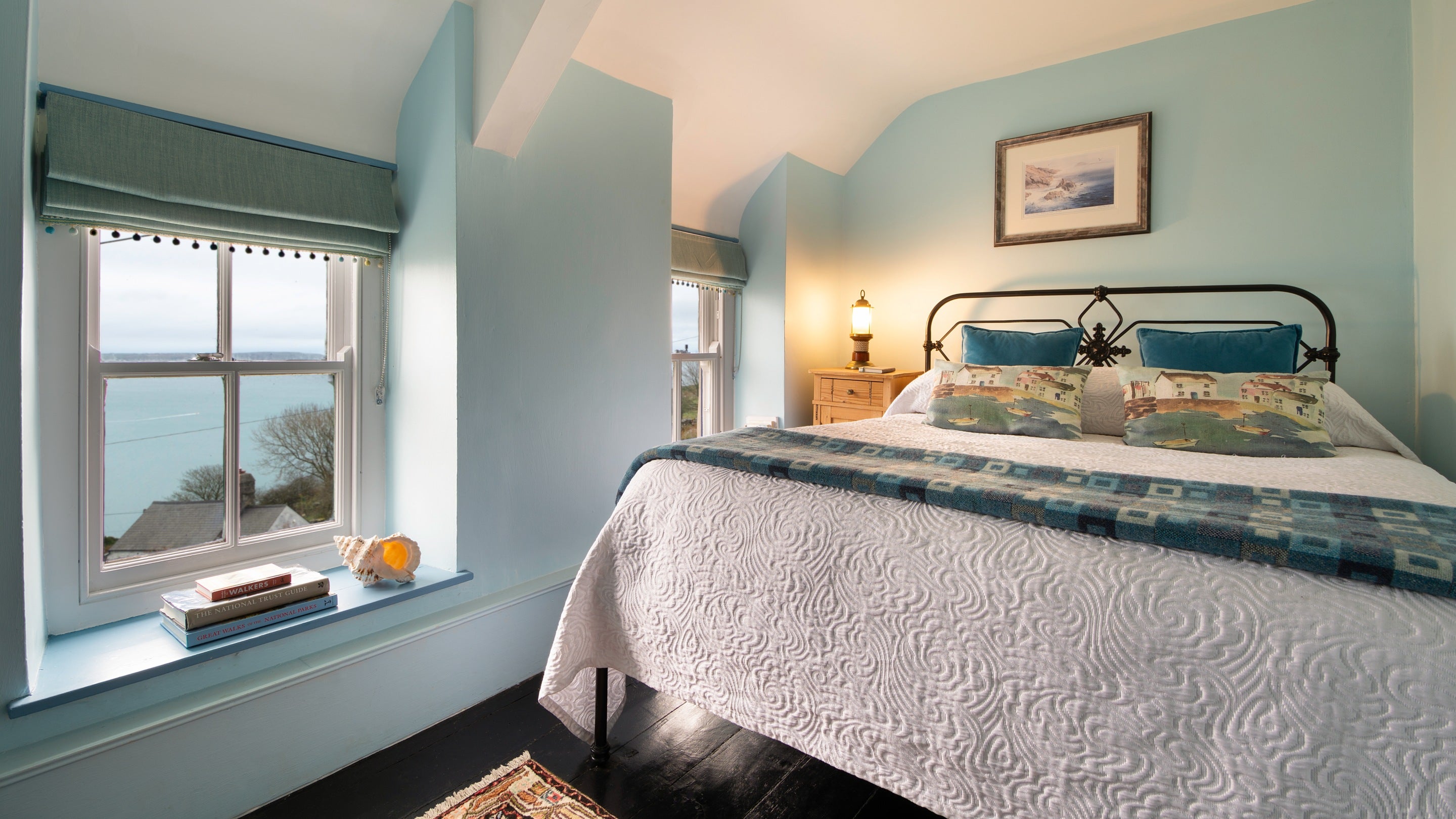 The double bedroom at Pant Rhiw Cottage, Gwynedd