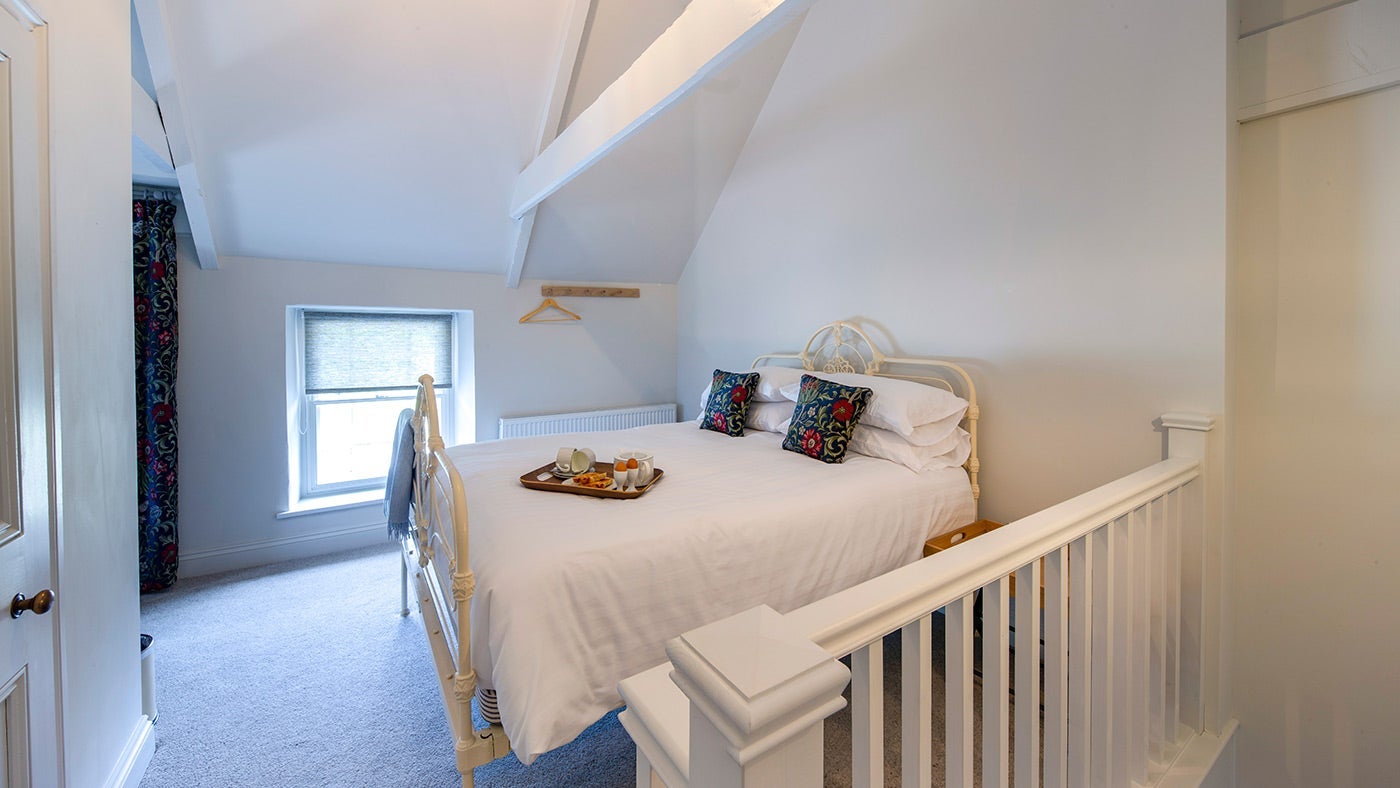The double bedroom at Penbryn Cottage, Llandysul