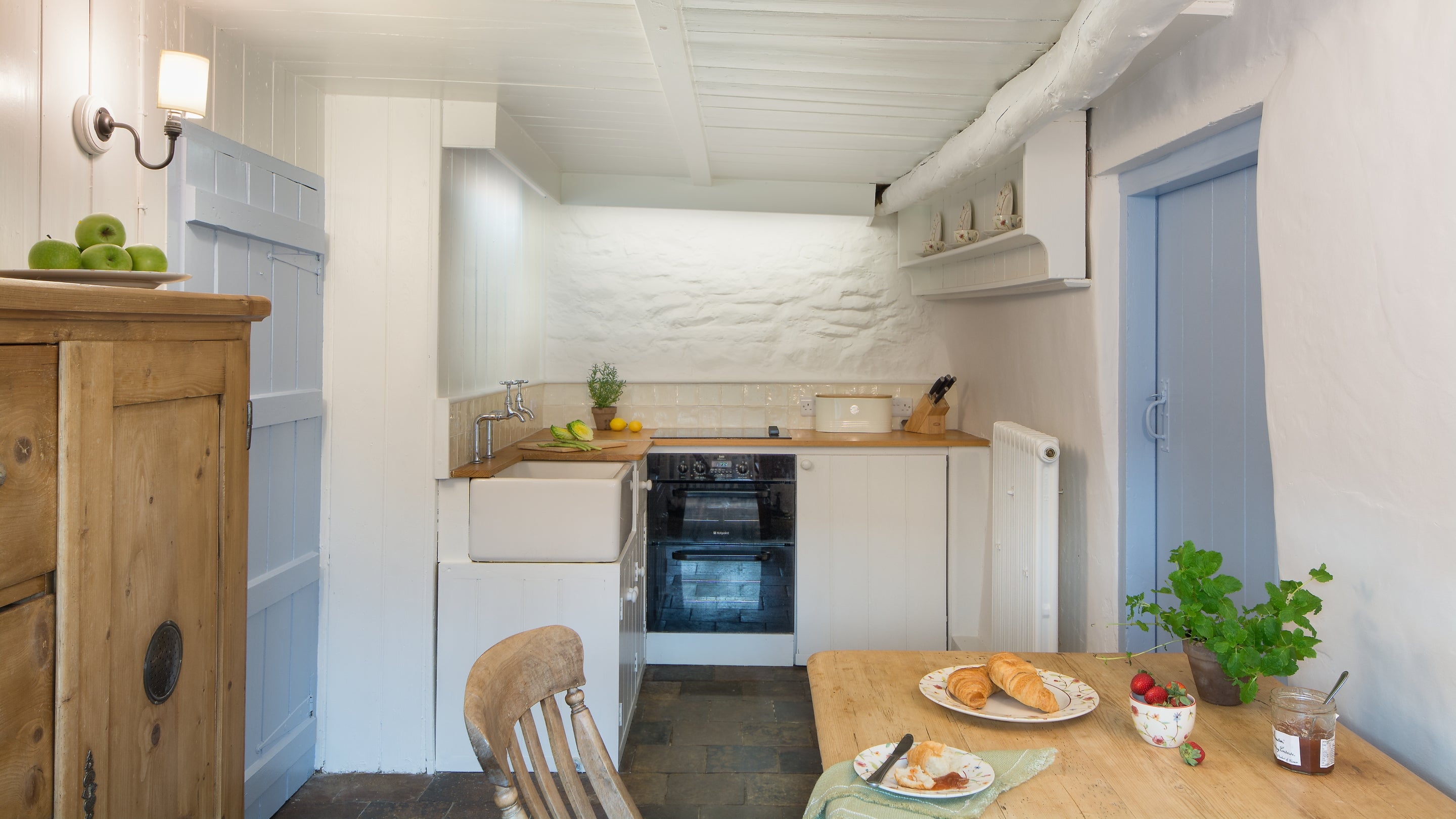 The kitchen at Pontbrenmydyr, Ceredigion