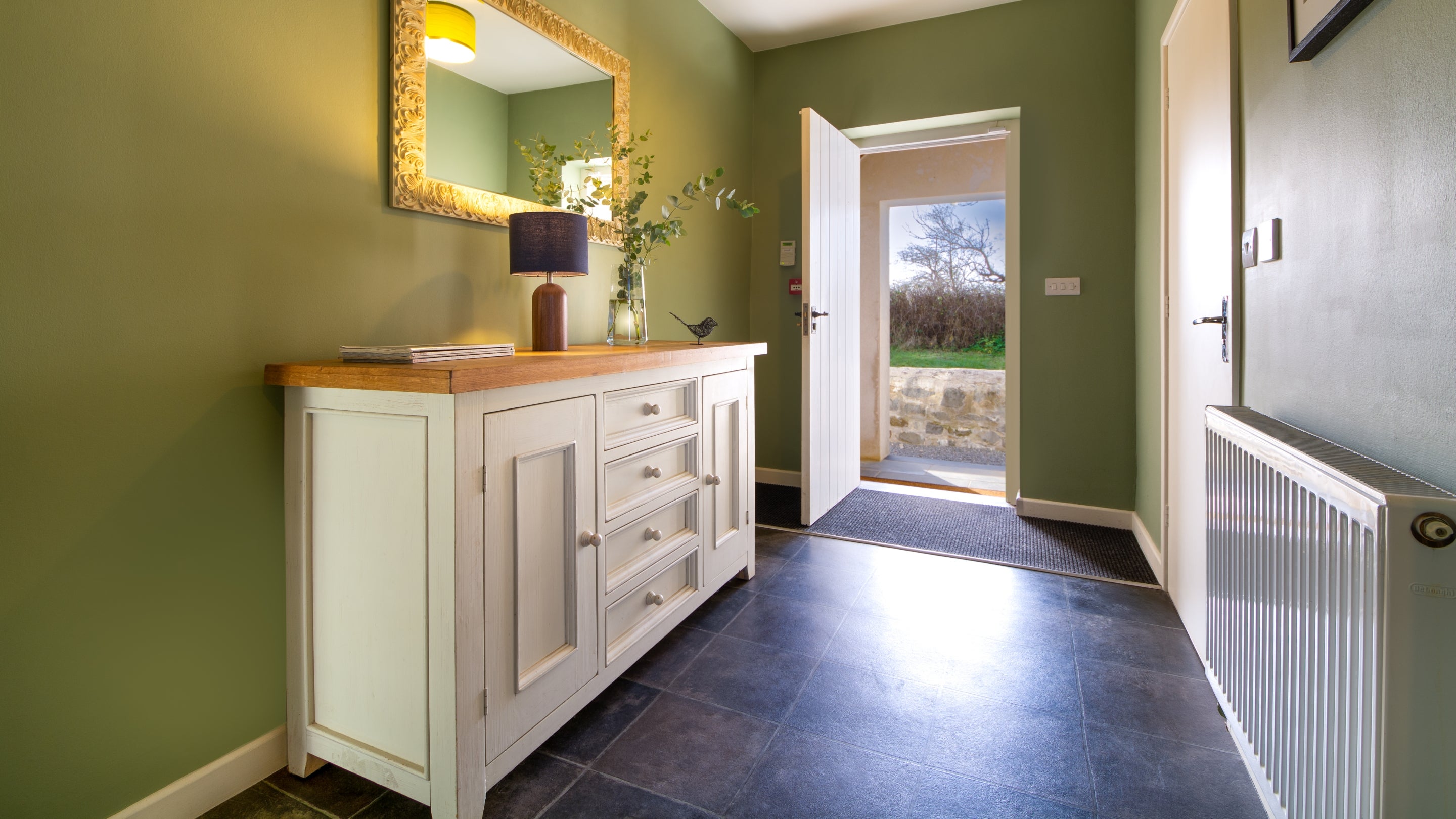 The entrance at Southe Pilton Green Farmhouse, West Glamorgan