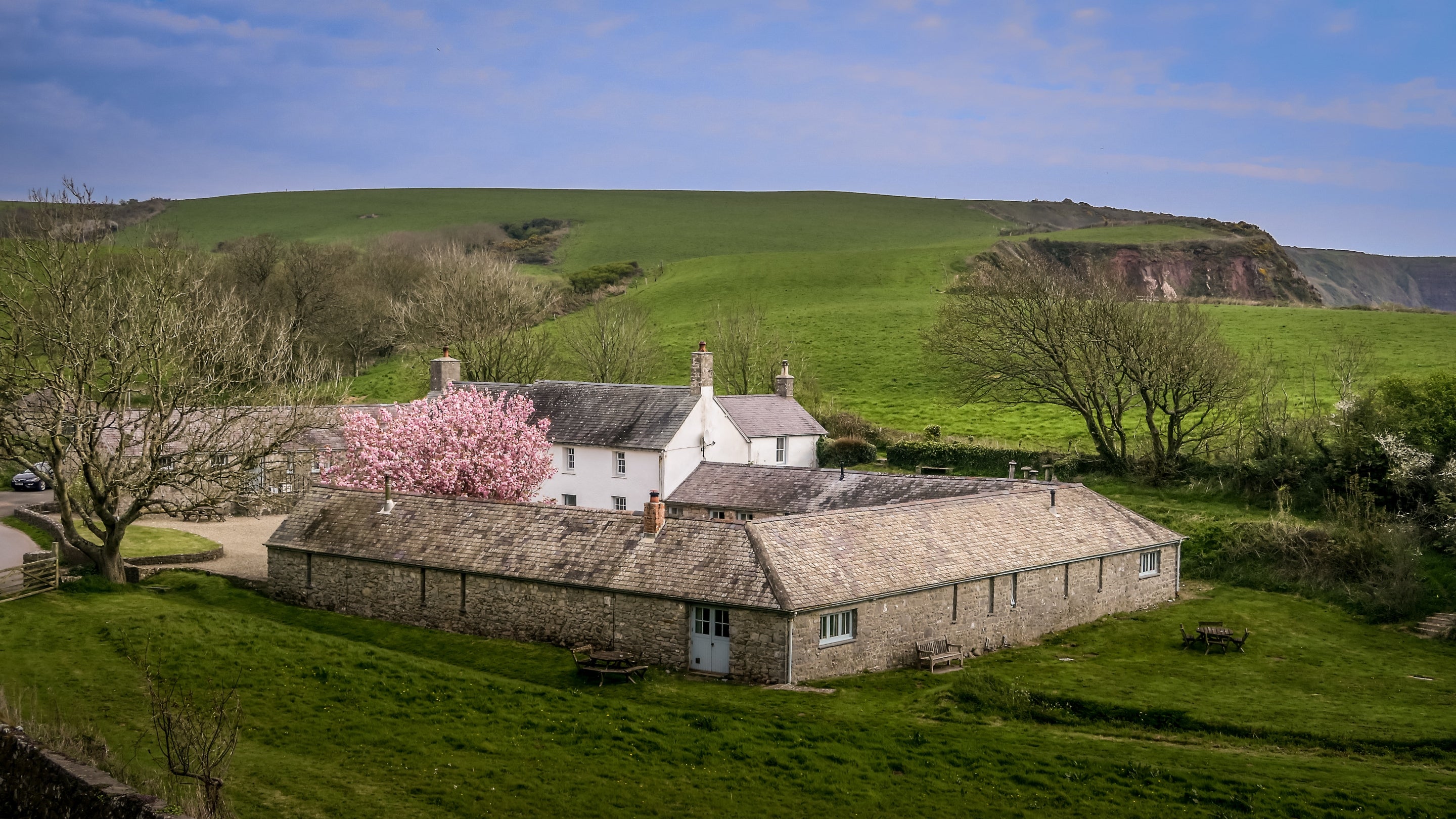 The exterior of the cottages at Stackpole, Pembrokeshire