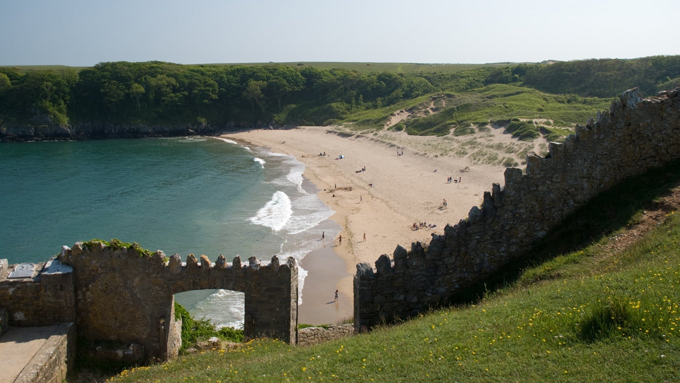 View of Barafundle Bay, close to the Stackpole Estate, Pembroke, South Wales