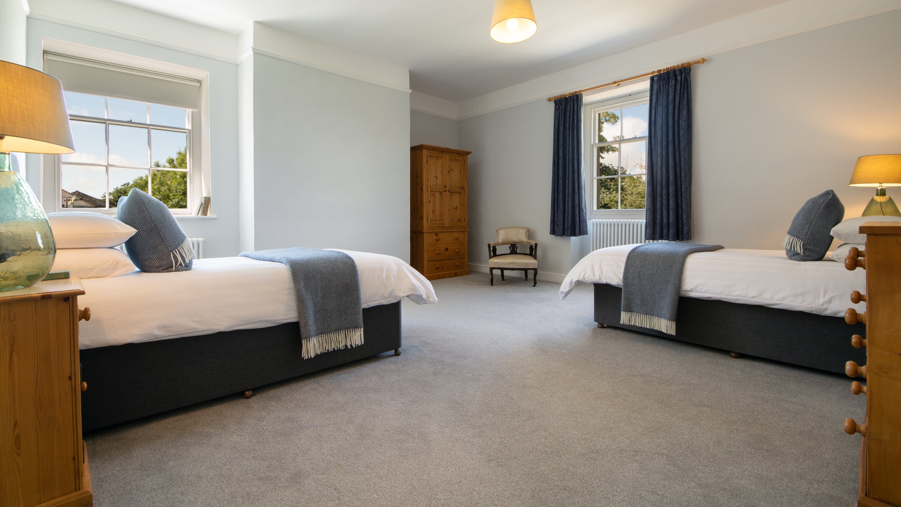 The second twin bedroom at Stackpole Manor House, Pembrokeshire