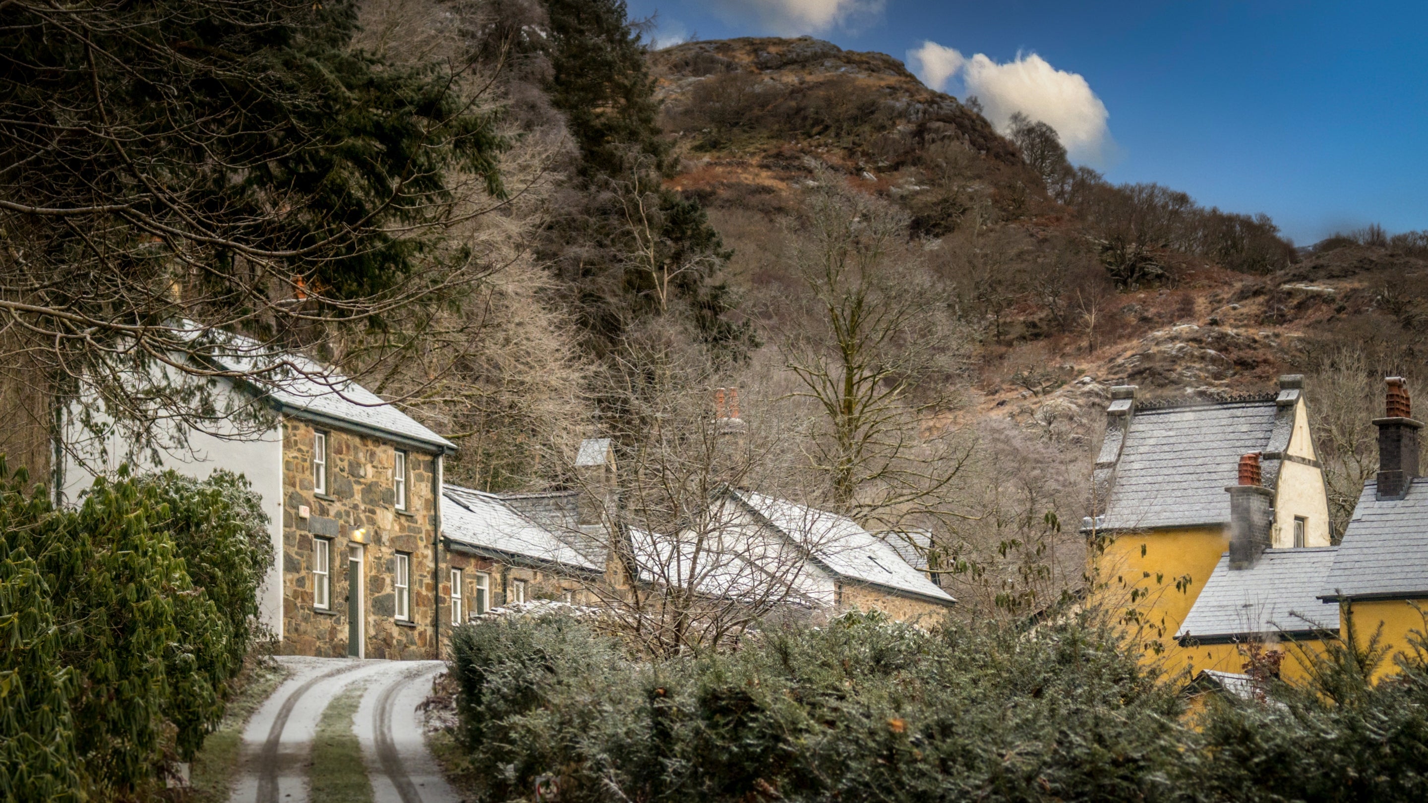 The exterior of Yr Hen Swyddfa, Gwynedd