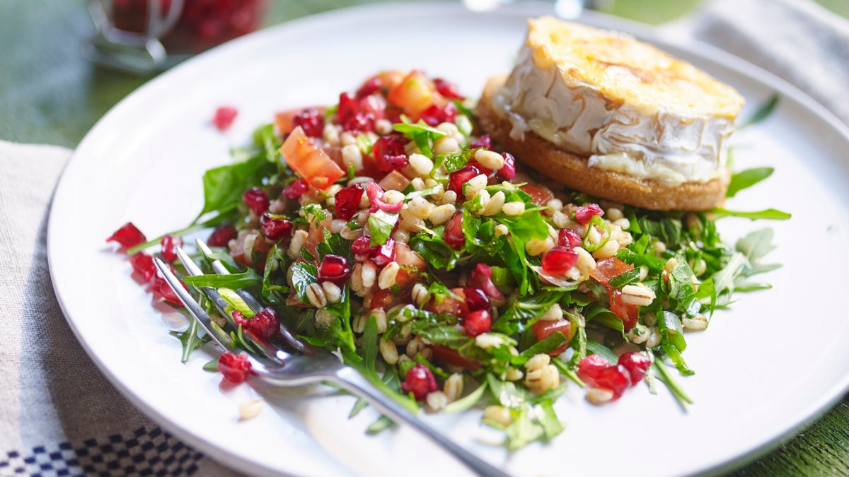 Goat's cheese tabbouleh salad | Recipes | National Trust