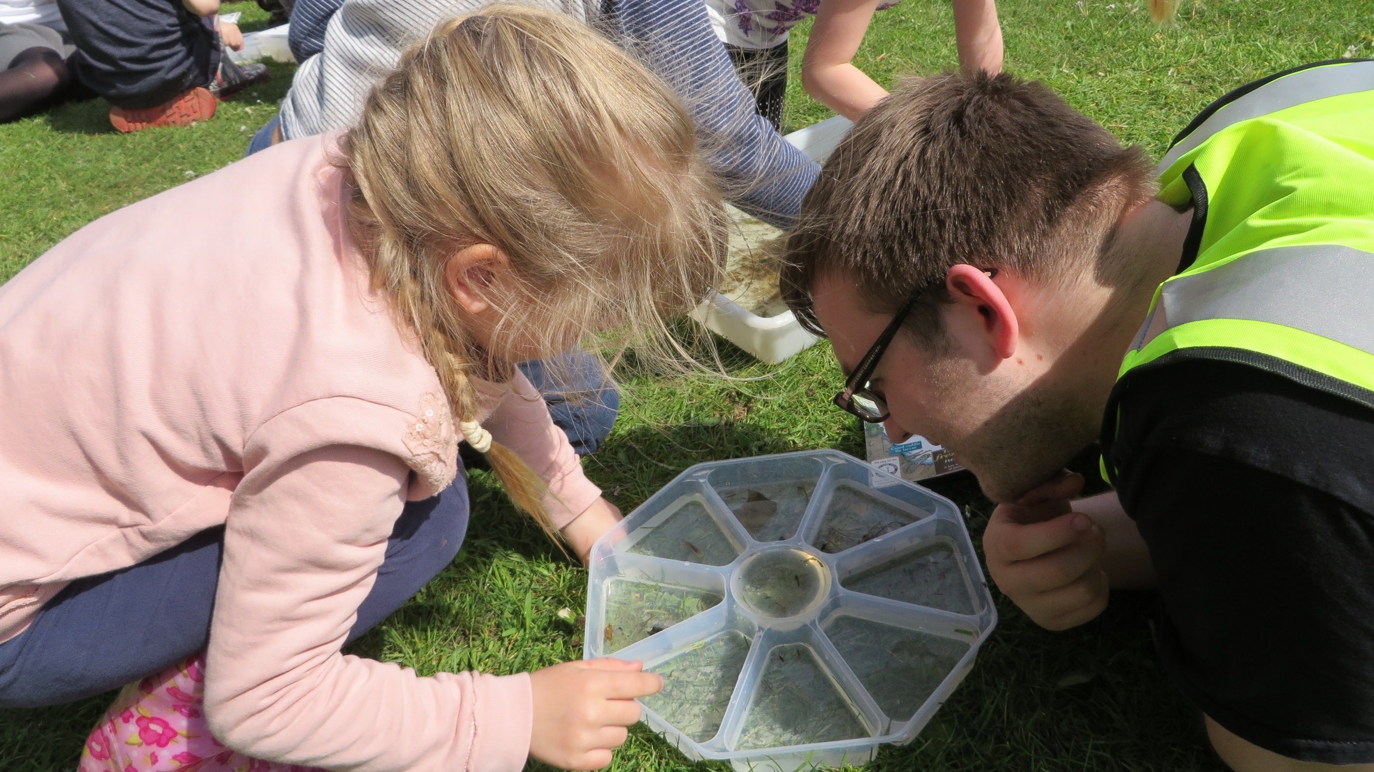 Identifying aquatic organisms with the community as part of the Ryevitalise Landscape Partnership in North Yorkshire