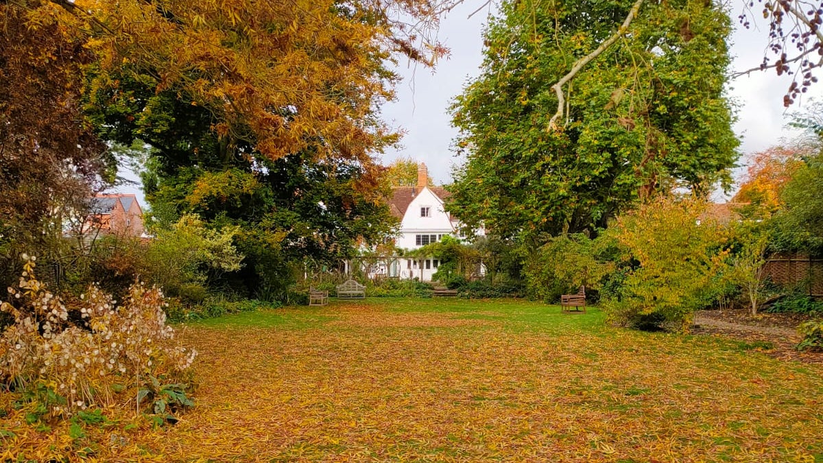 Paycockes garden in the autumn