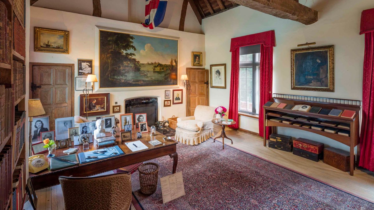 Explore the house at Chartwell Kent National Trust