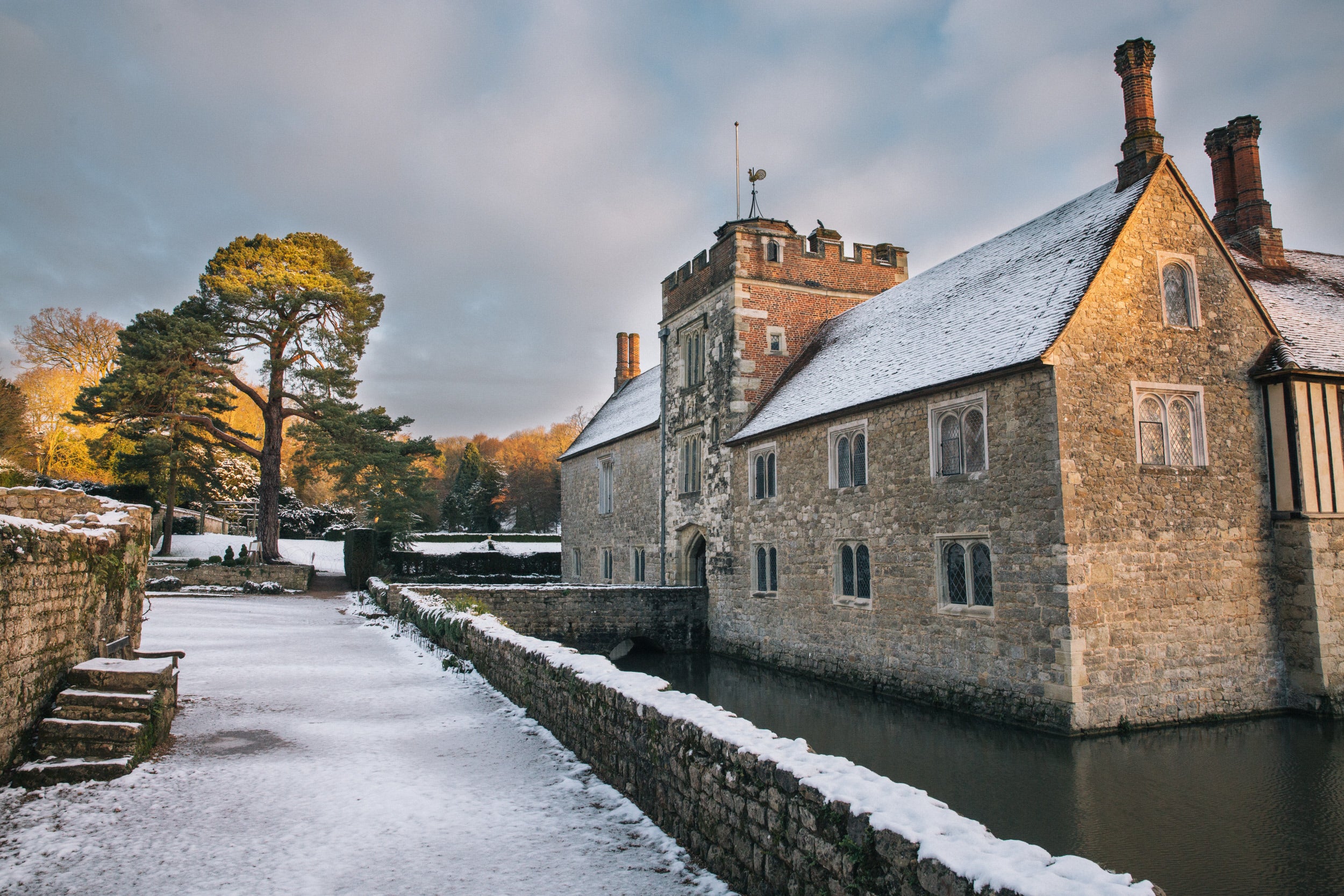 Ightham Mote in the snow