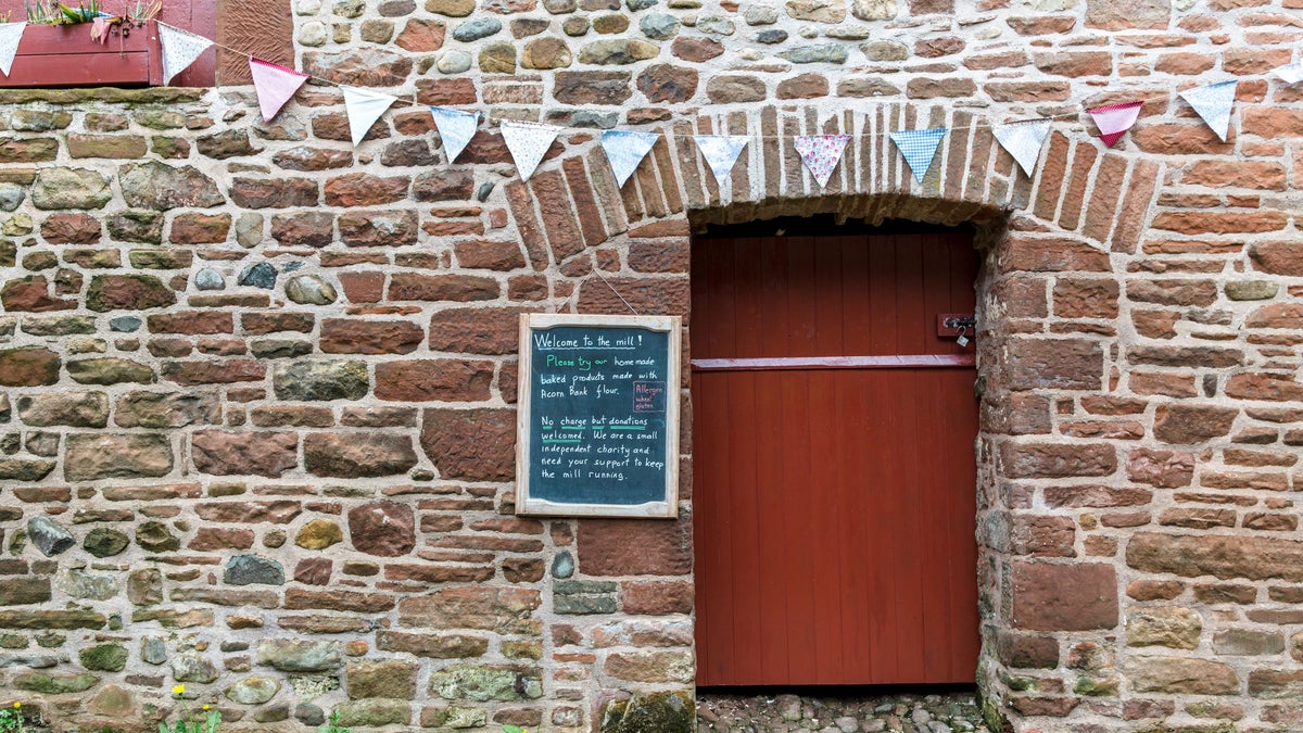 Restoring the second waterwheel National Trust