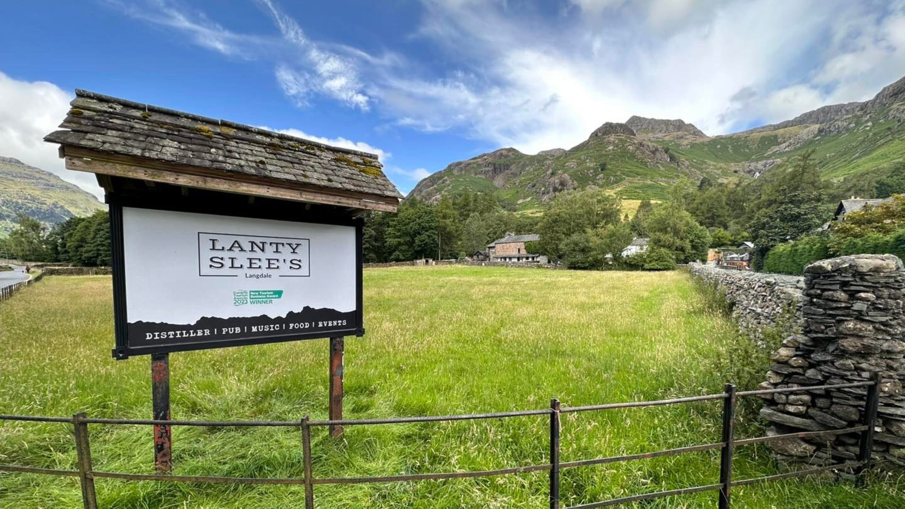 Sign in front of Lanty Slee's in Langdale