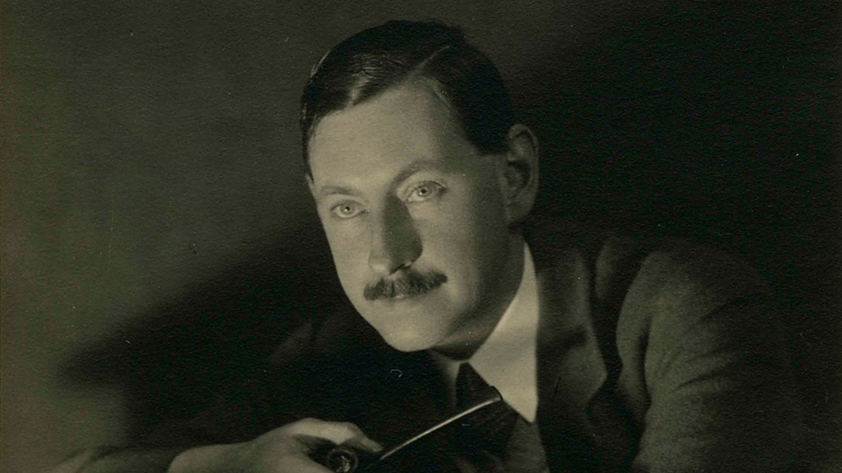 Portrait, Edward Chambre Hardman, 1920s