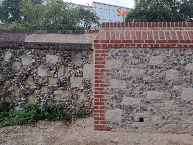 Merton Priory Precinct Wall repairs