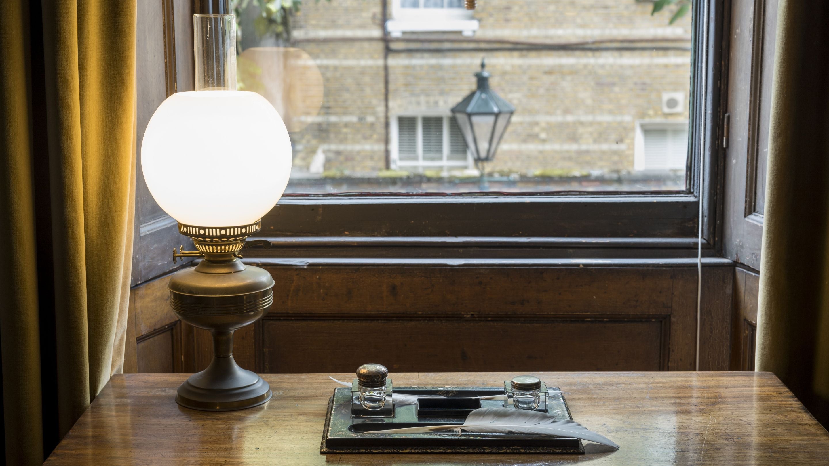 A writing table in the window of the drawing rom at The Carlyles' House