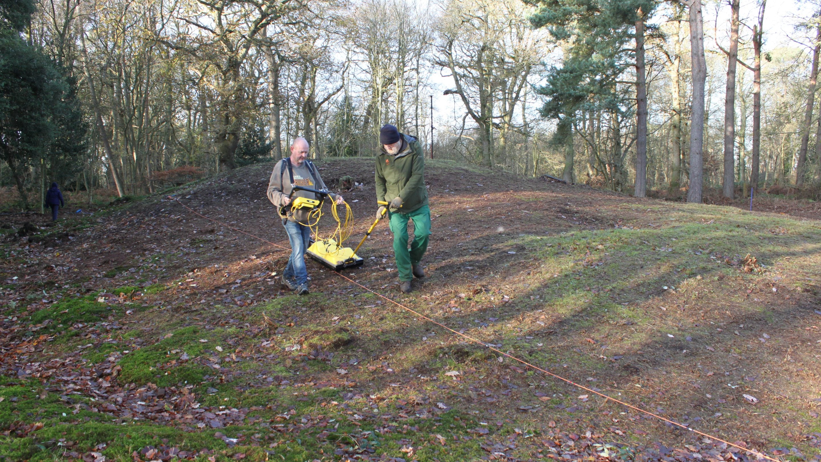 Earth res scanning of Howe’s Hill Neolithic and Bronze Age barrows, Sheringham Park, Norfolk