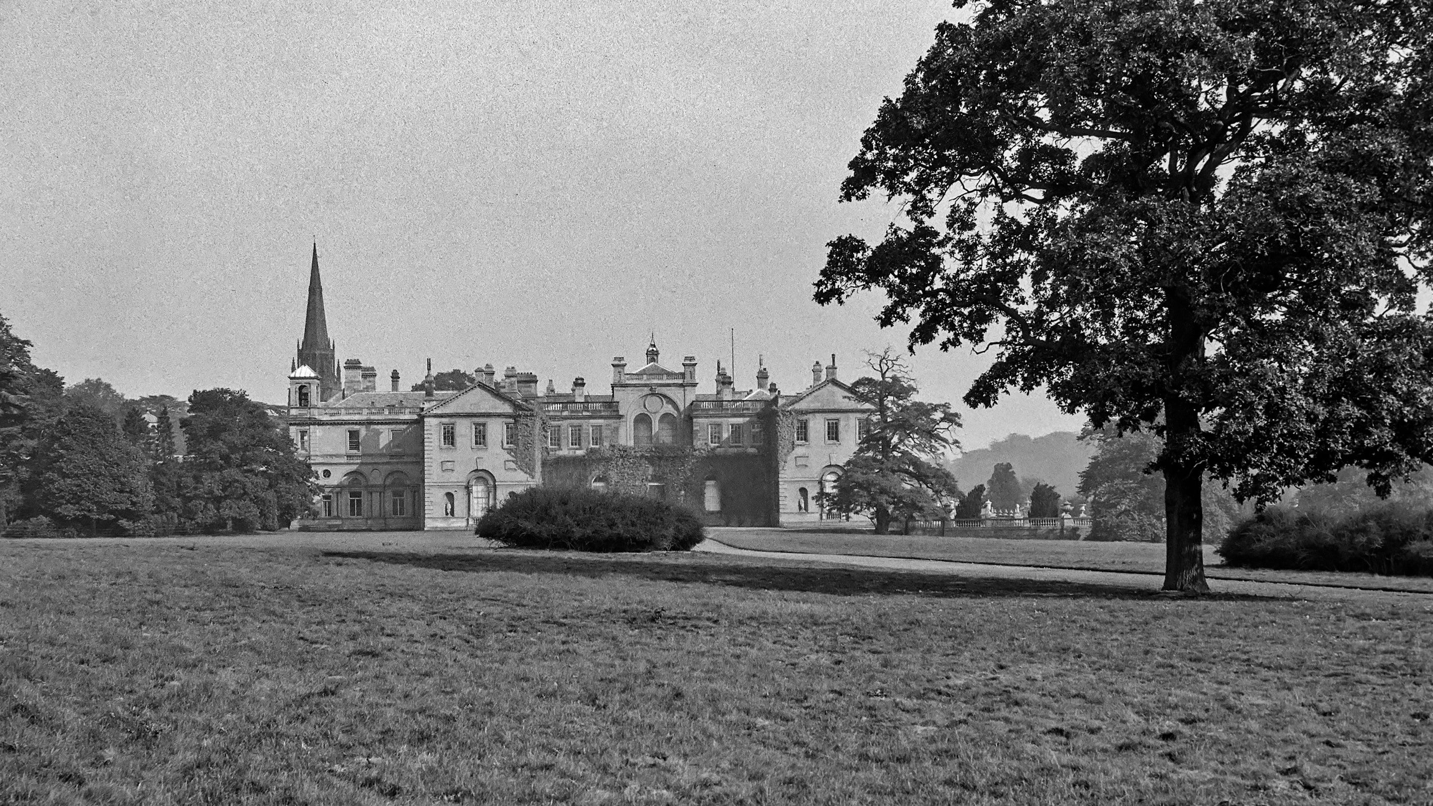 Looking towards Clumber House, a large 3 storey Palladian style mansion