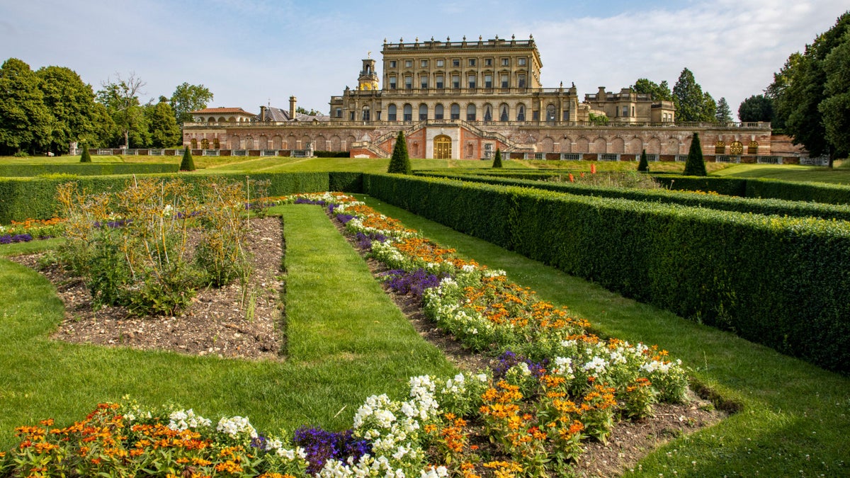 Cinderella │Filming locations National Trust