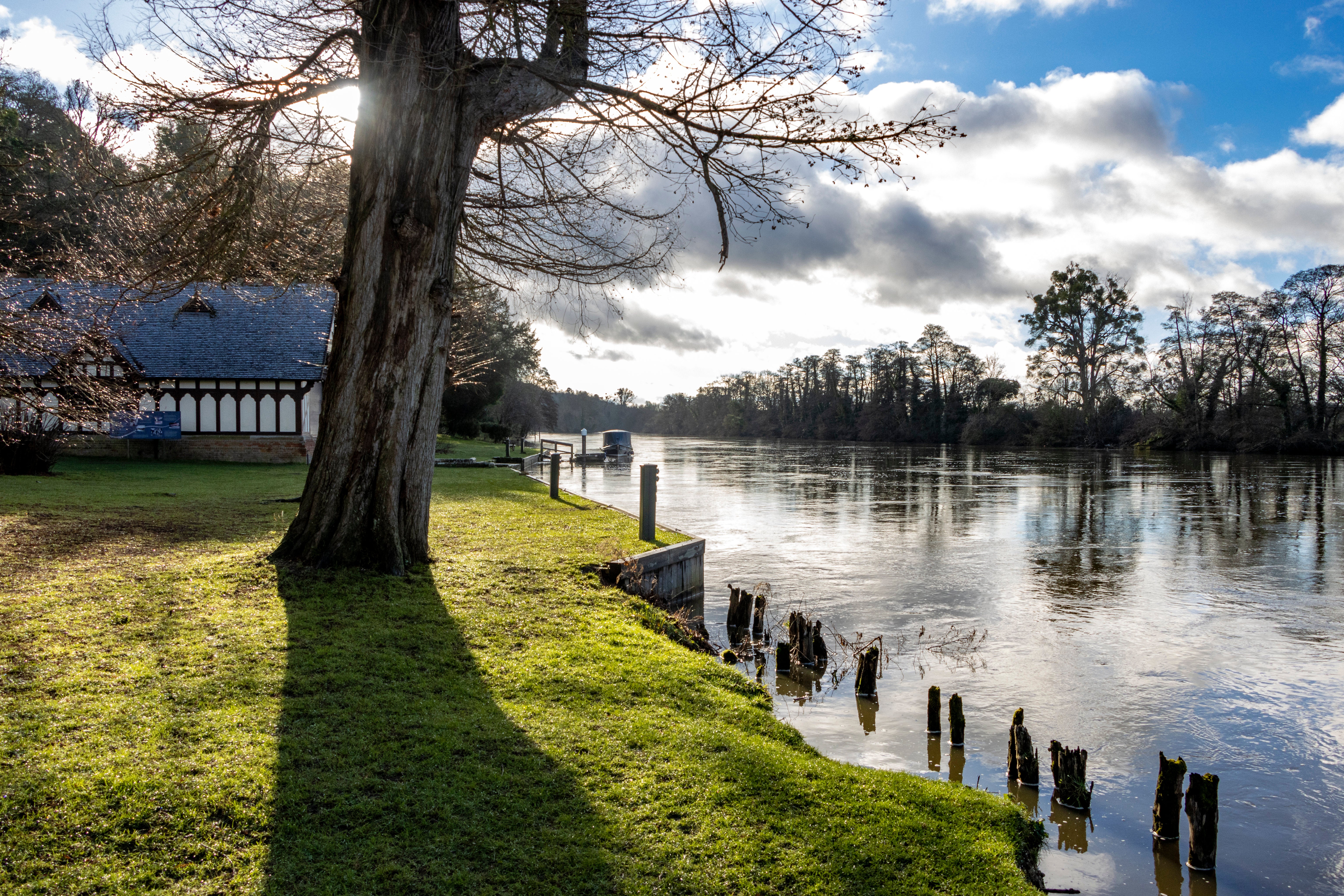 Boating at Cliveden in the winter