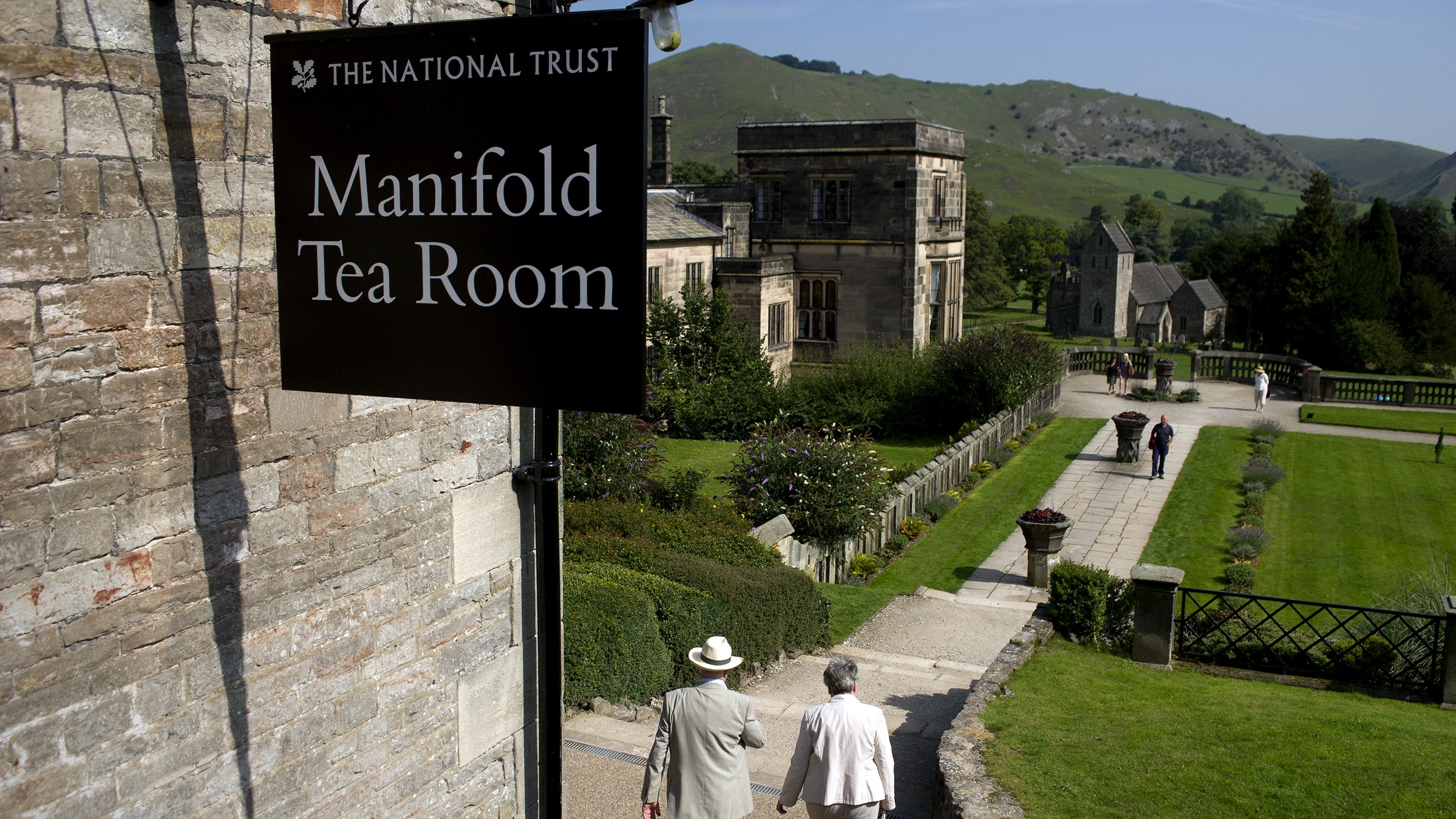Ilam Park to Dovedale Stepping Stones trail | National Trust
