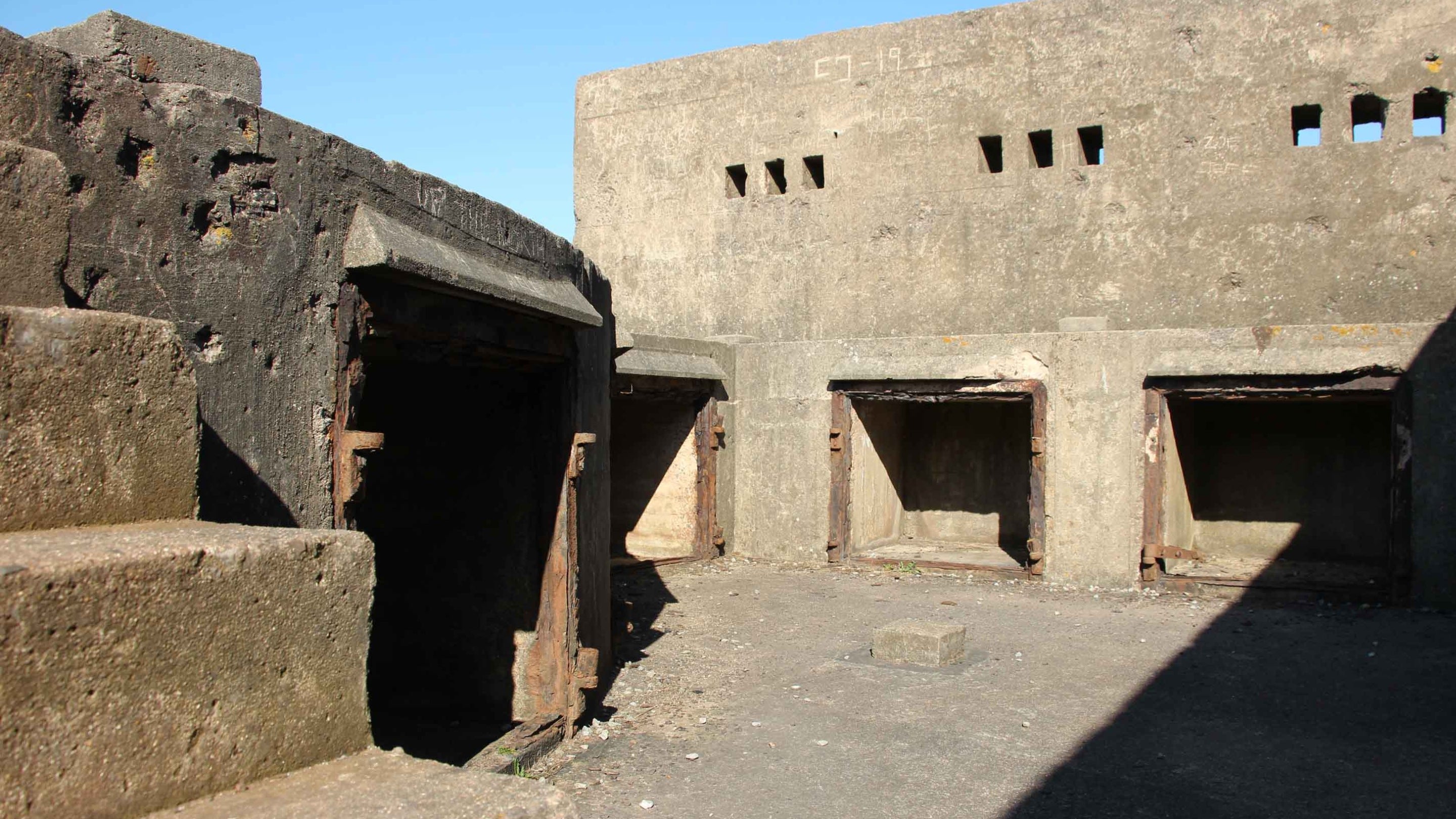 Concrete inside of Palmerston Fort gun emplacement