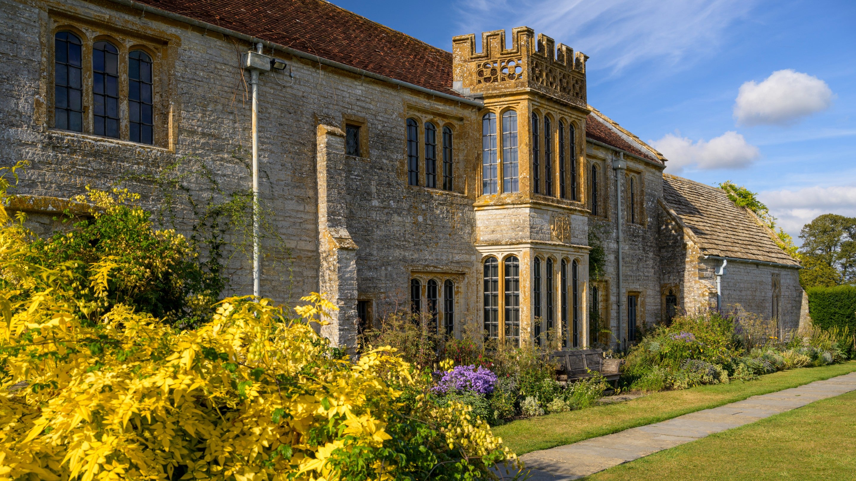 The south facade of Lytes Cary Manor
