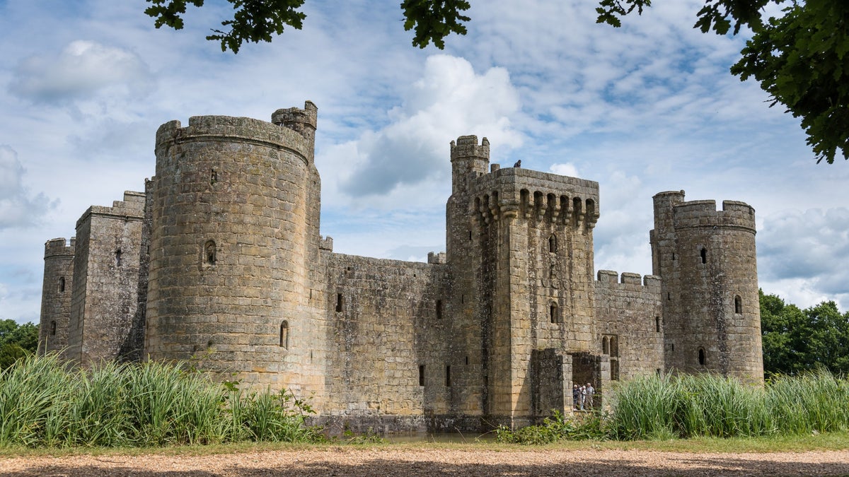 Bodiam Castle  Wikipedia