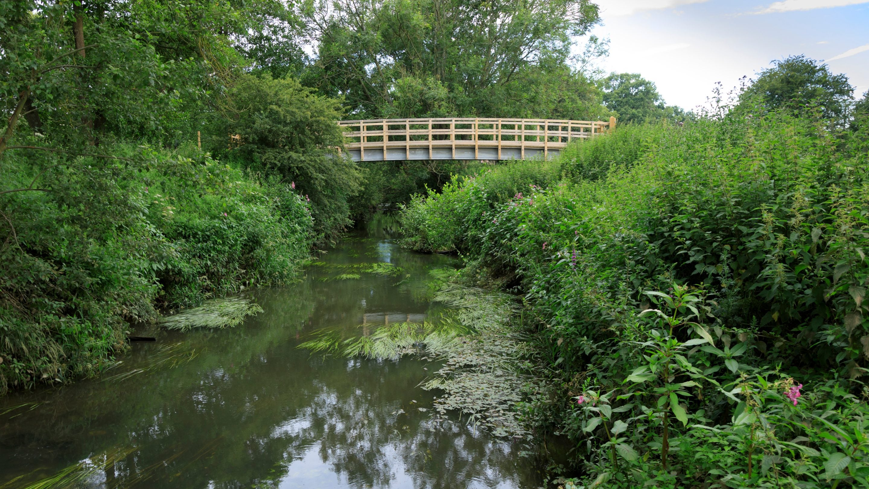 Footbridge over the River Ouse at Sheffield Park, East Sussex