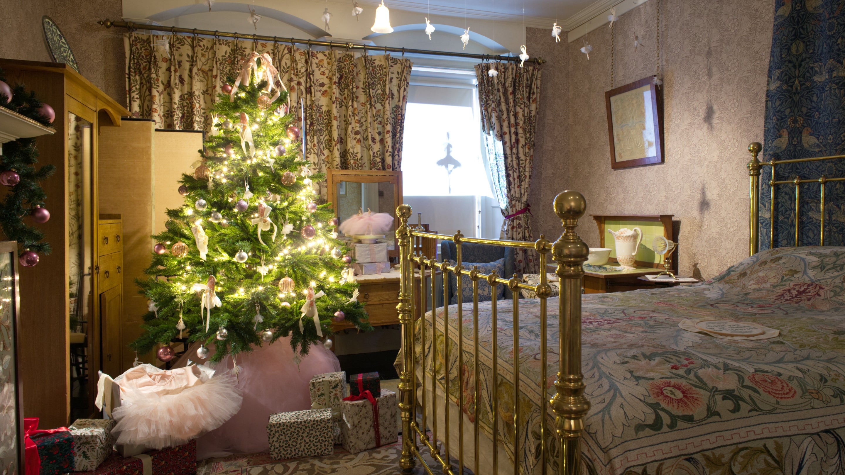 All I Want for Christmas - Croxley Bedroom