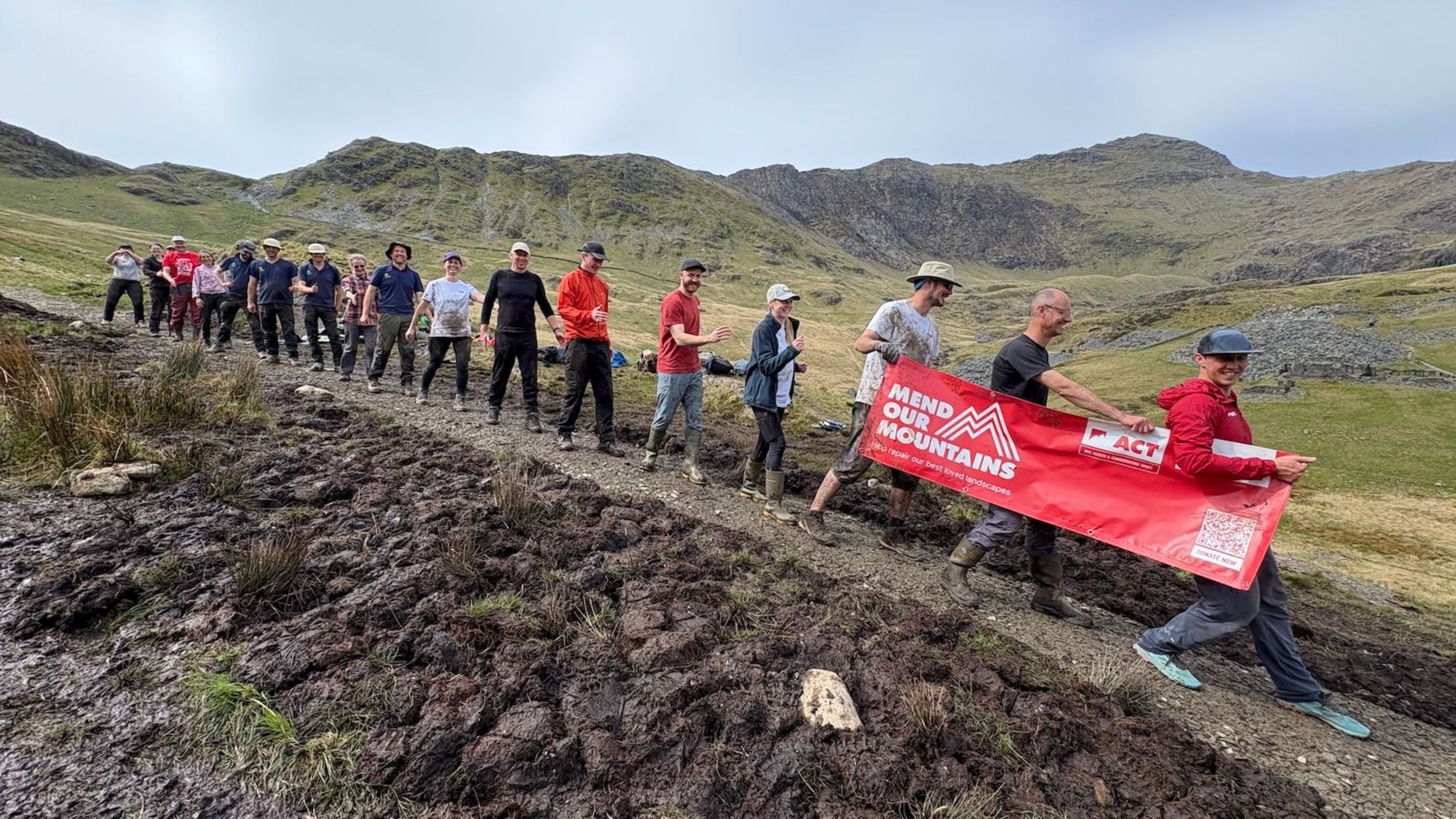 Completed section of footpath in Eryri with BMC volunteers