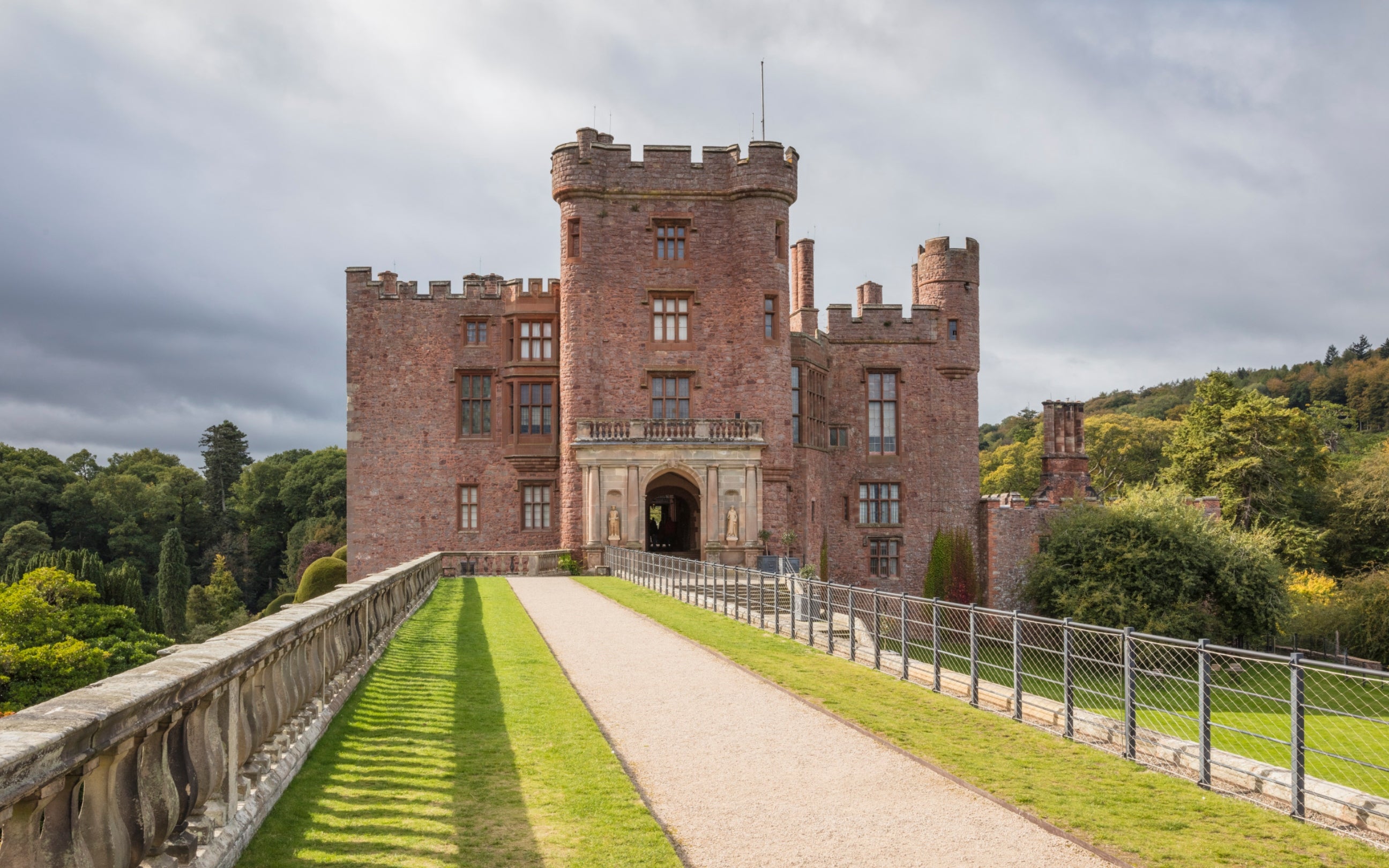 Powis Castle National Trust Powis Castle DVD Duke Video Powis Castle National Trust Powis Castle DVD Duke Video