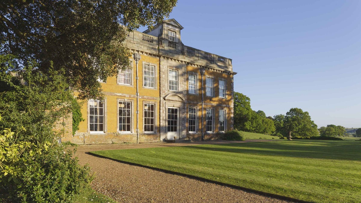 Farnborough Hall Warwickshire National Trust