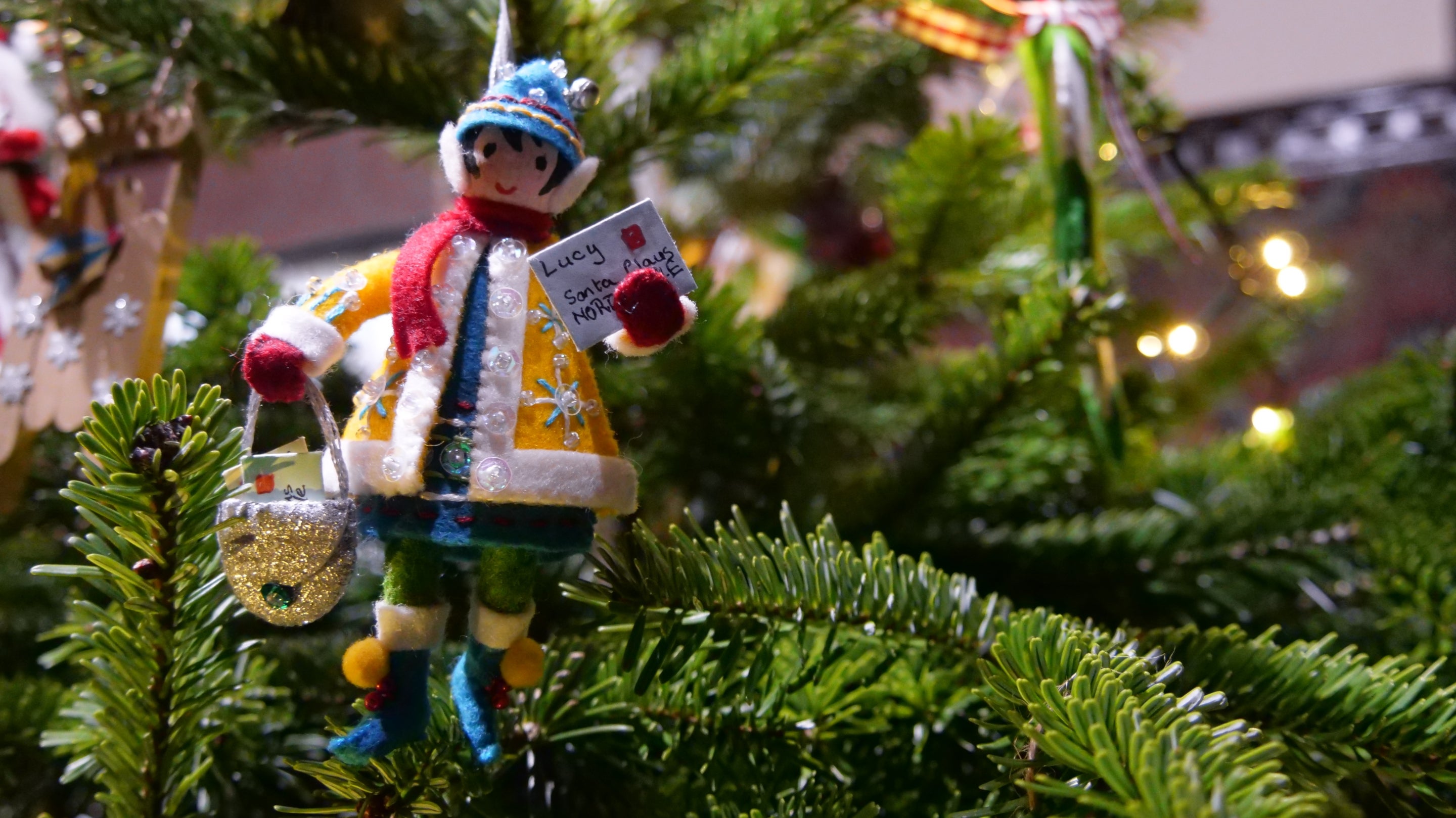 Christmas decorations at Packwood House