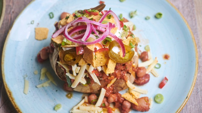 A baked potato loaded with chilli, available from Packwood, Warwickshire