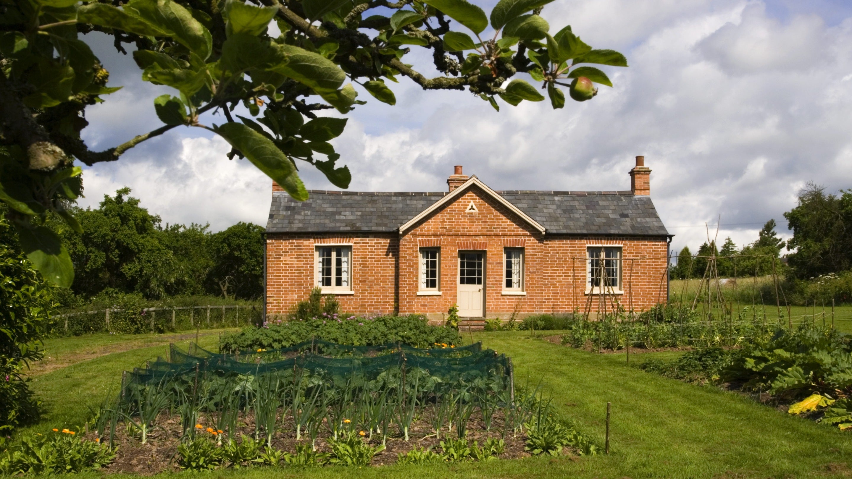 The exterior front of Rosedene, Worcestershire